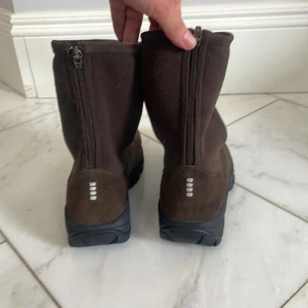NWOT Land’s End Mens Brown Mid-calf Suede & Fleece Thick Sole Boot Size 7.5 (?)
